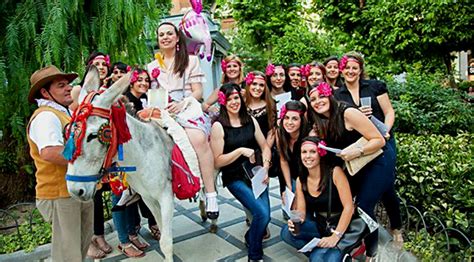 mujeres solteras granada|Grupo de solteros en Granada, conoce a mujeres y hombres。